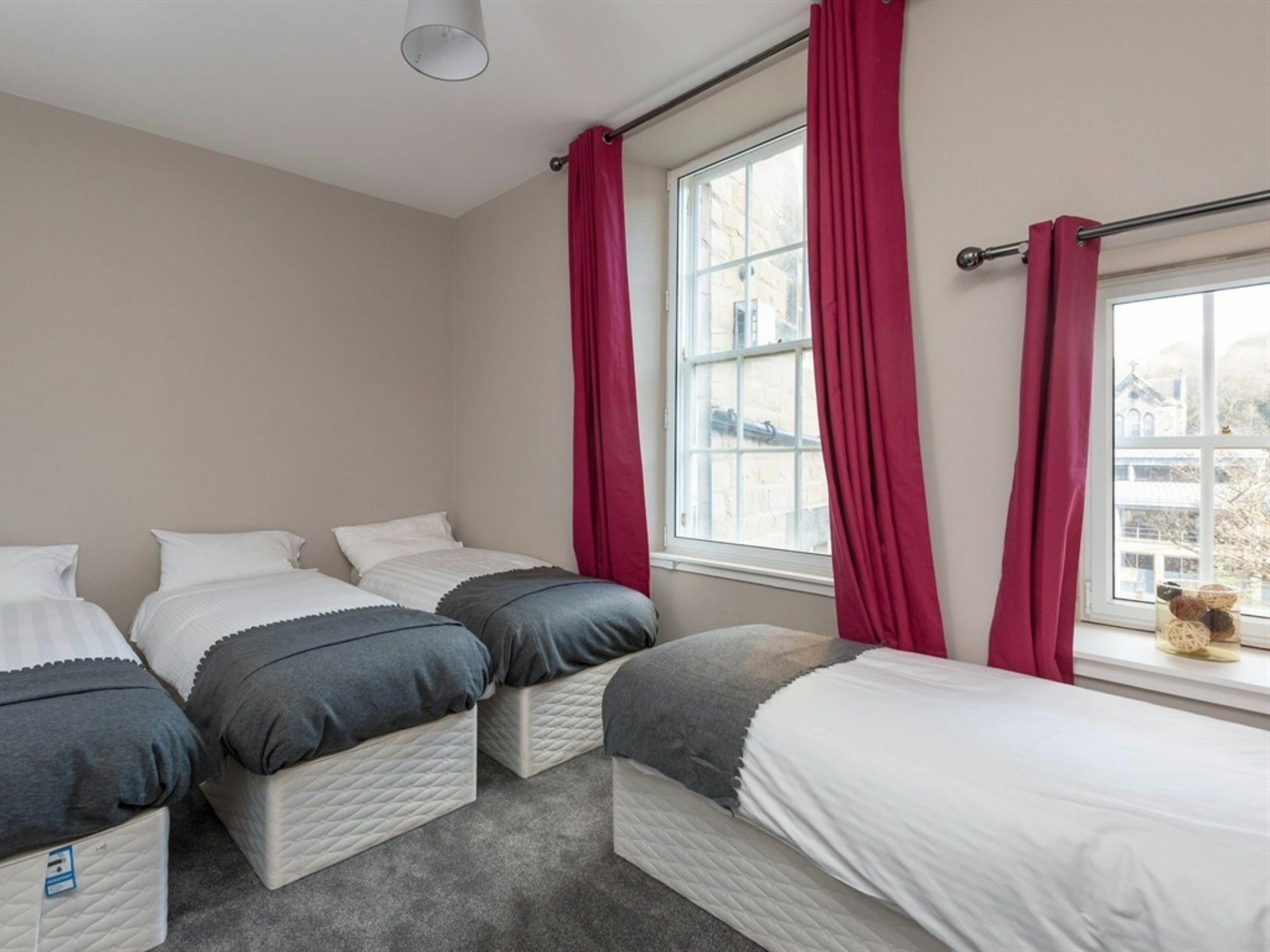 Cornerstone Apartments Edinburgh Bagian luar foto